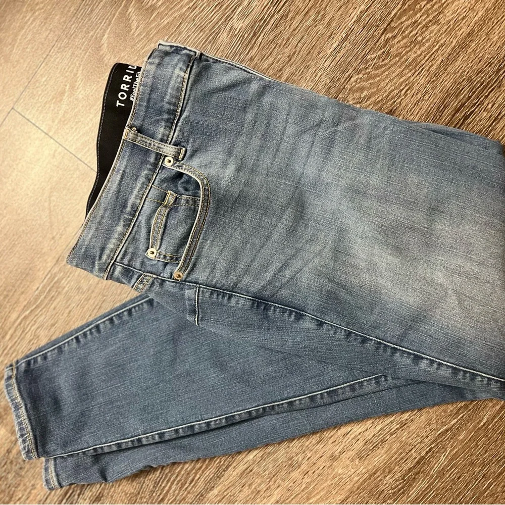 TORRID Bombshell Skinny Premium Stretch Jeans - Picture 1 of 4